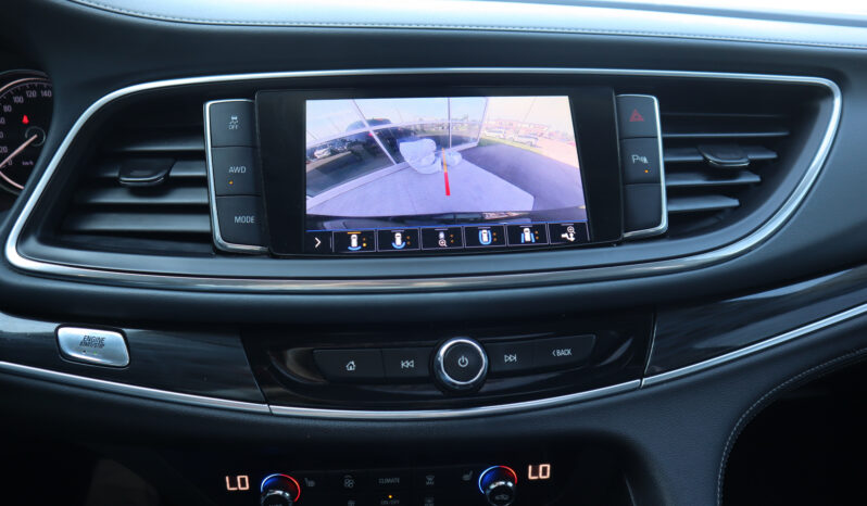 
2020 Buick Enclave full									