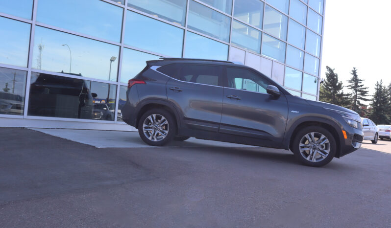 
2022 KIA SELTOS S full									