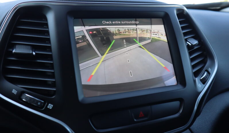 
2022 JEEP CHEROKEE SPORT full									