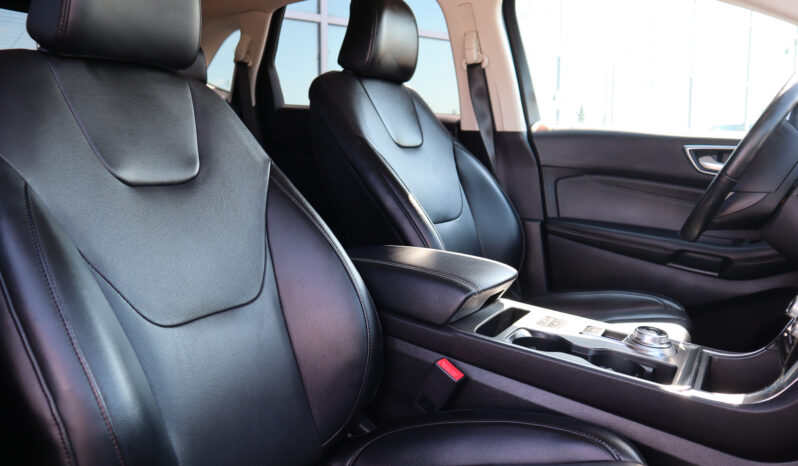 
2022 FORD EDGE TITANIUM full									