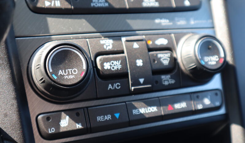 
2013 Honda Pilot Touring full									