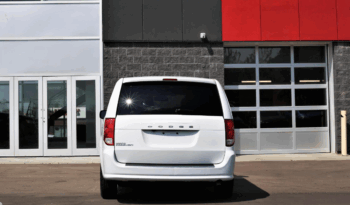 
2019 Dodge Grand Caravan SXT full								